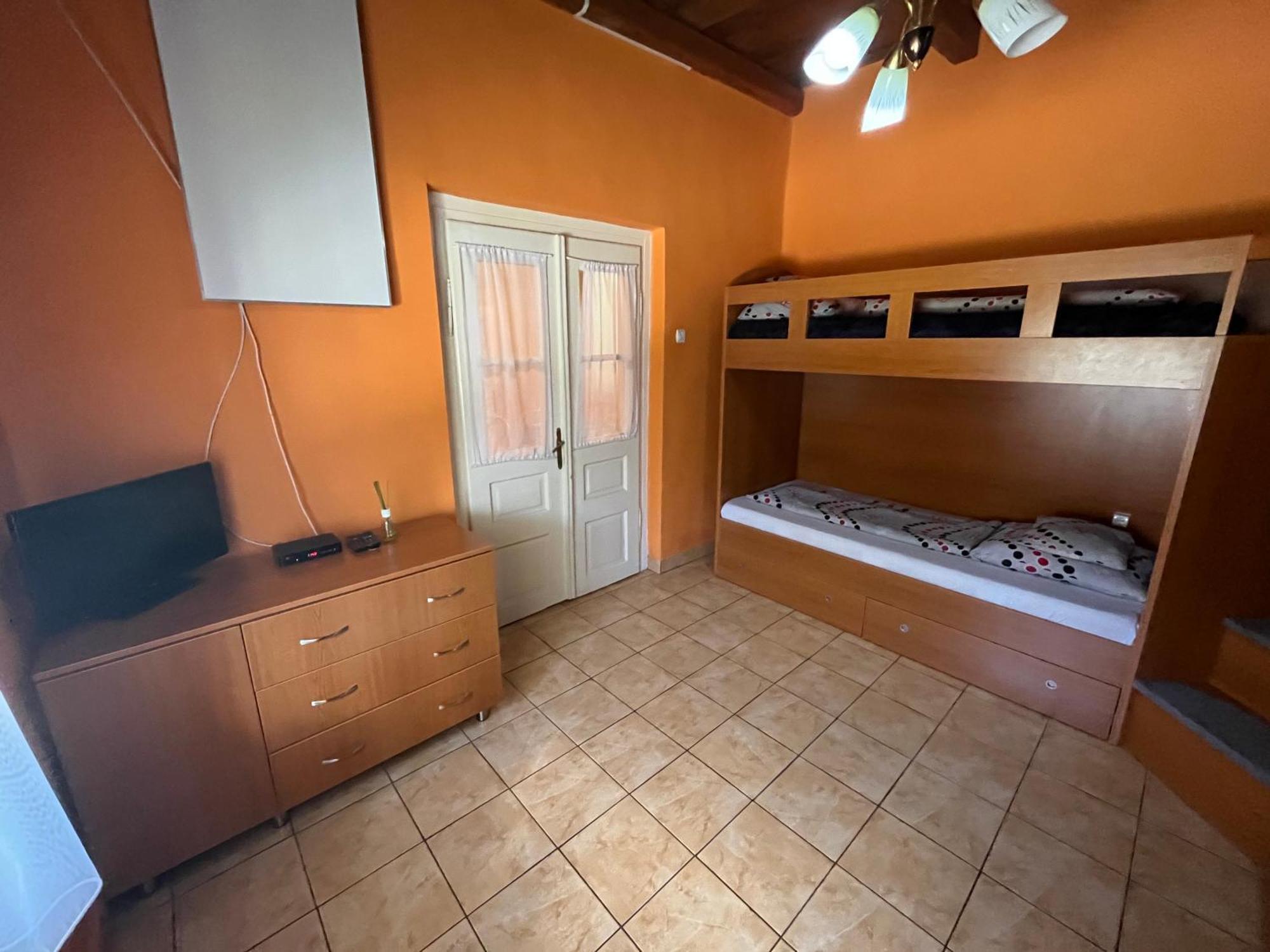 Tiszavirag Apartman Tiszakeszi Bagian luar foto