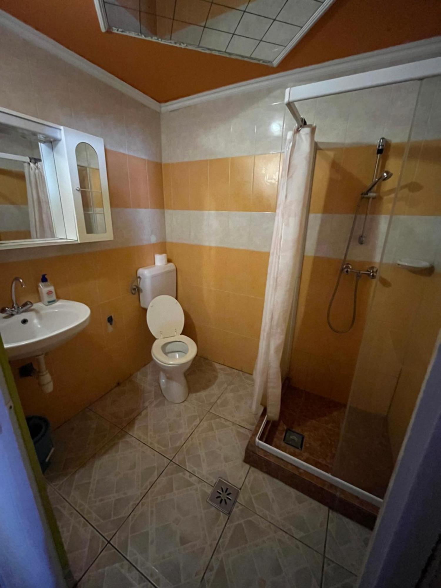 Tiszavirag Apartman Tiszakeszi Bagian luar foto