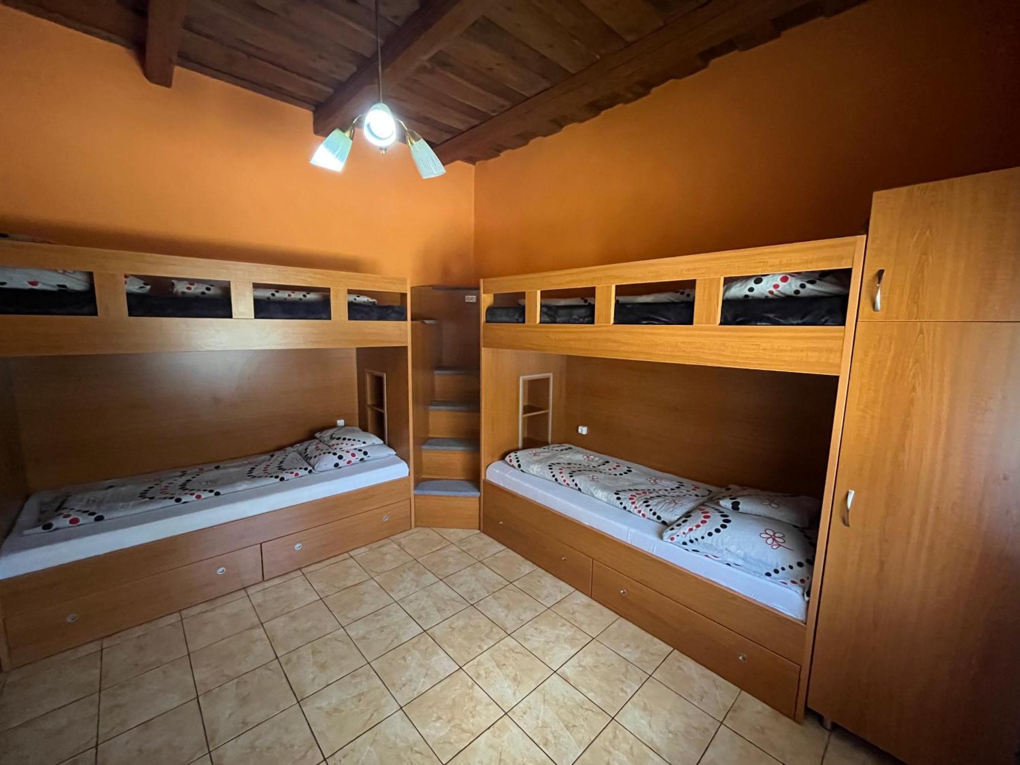 Tiszavirag Apartman Tiszakeszi Bagian luar foto