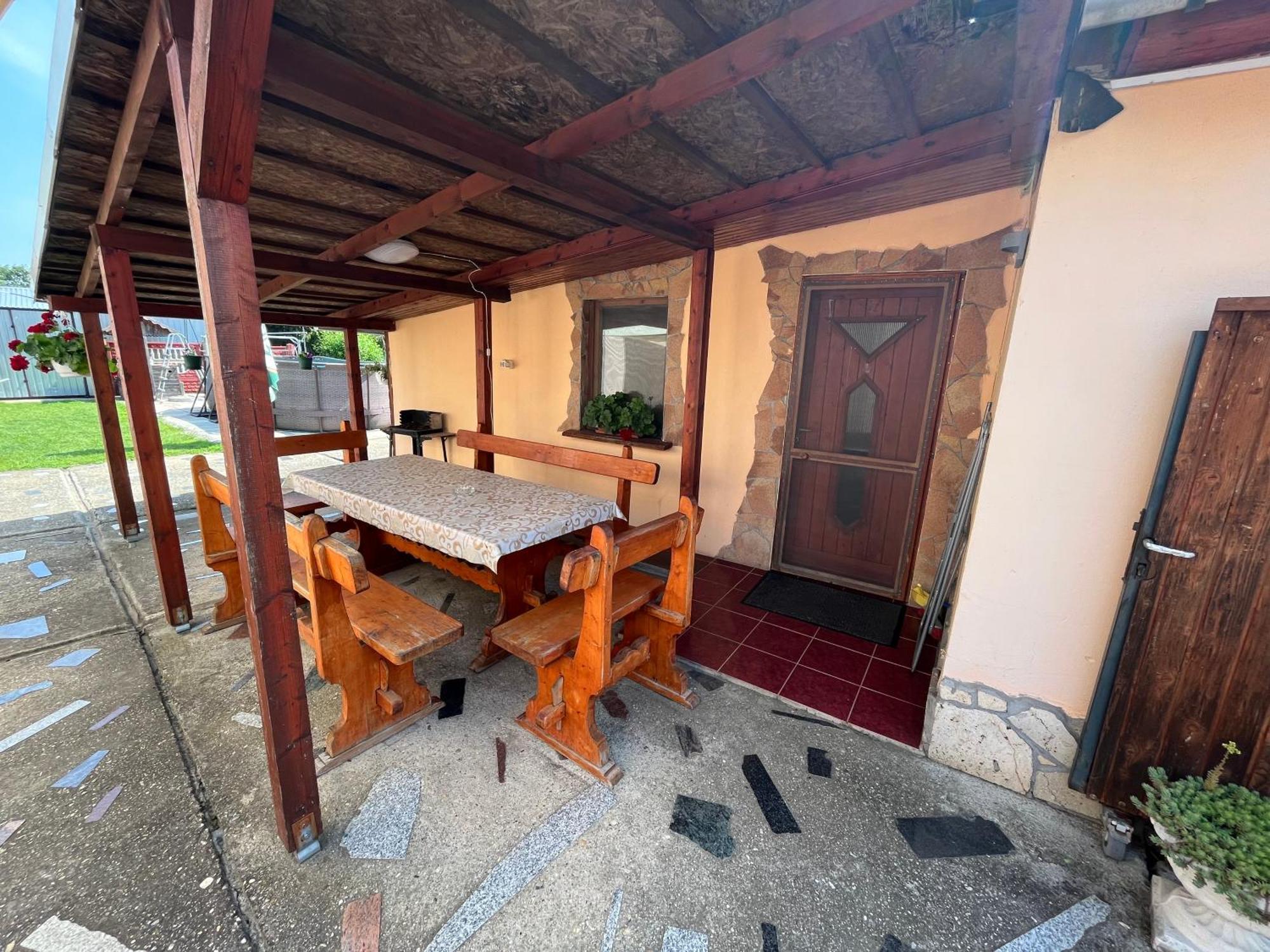 Tiszavirag Apartman Tiszakeszi Bagian luar foto